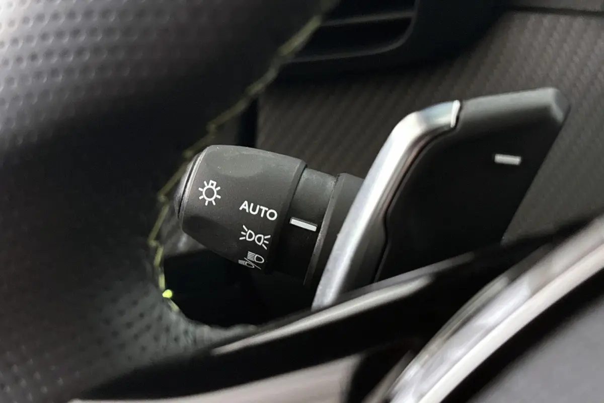1.2 Hybrid 145 GT Keyless Camera Adaptive Cruise