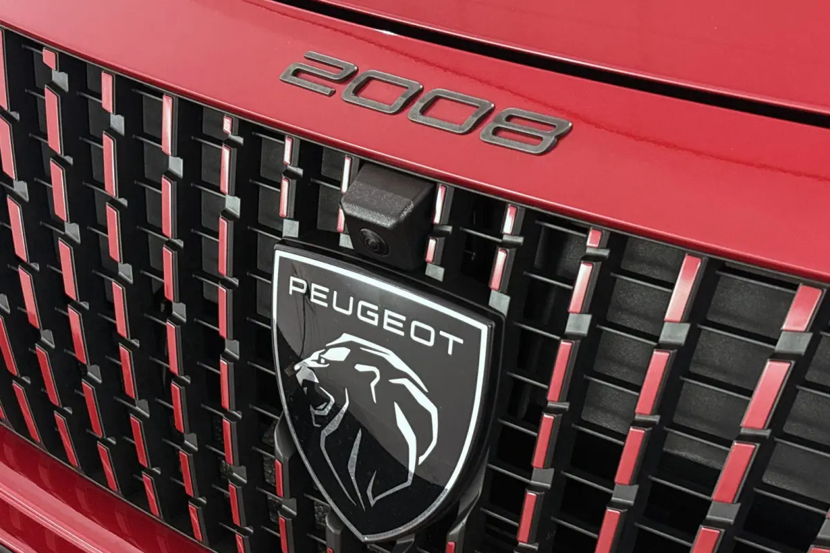 1.2 Hybrid 145 GT Keyless Camera Adaptive Cruise