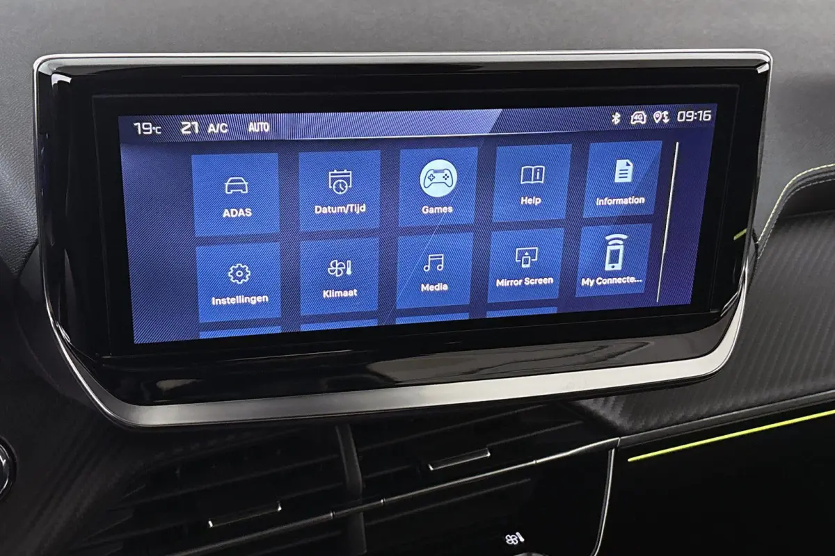 1.2 Hybrid 145 GT Keyless Camera Adaptive Cruise