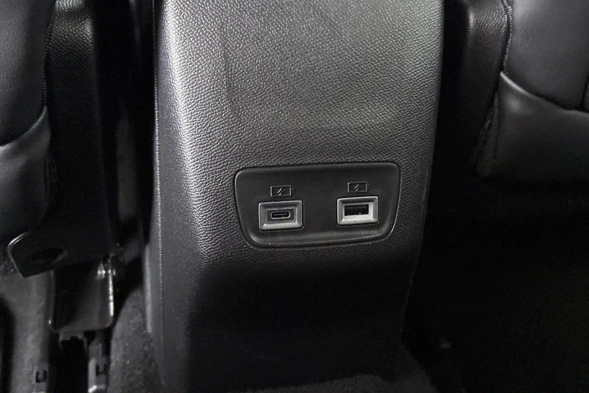 1.2 Hybrid 145 GT Keyless Camera Adaptive Cruise
