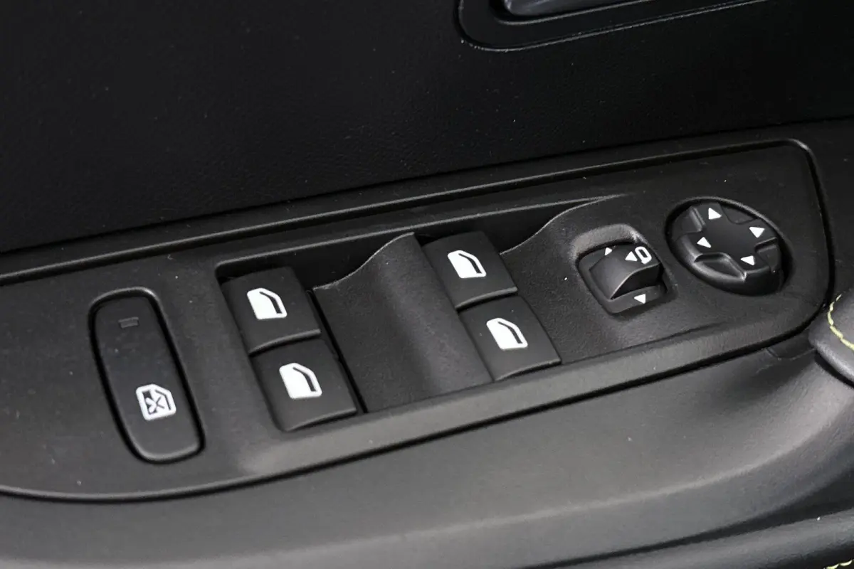 1.2 Hybrid 145 GT Keyless Camera Adaptive Cruise