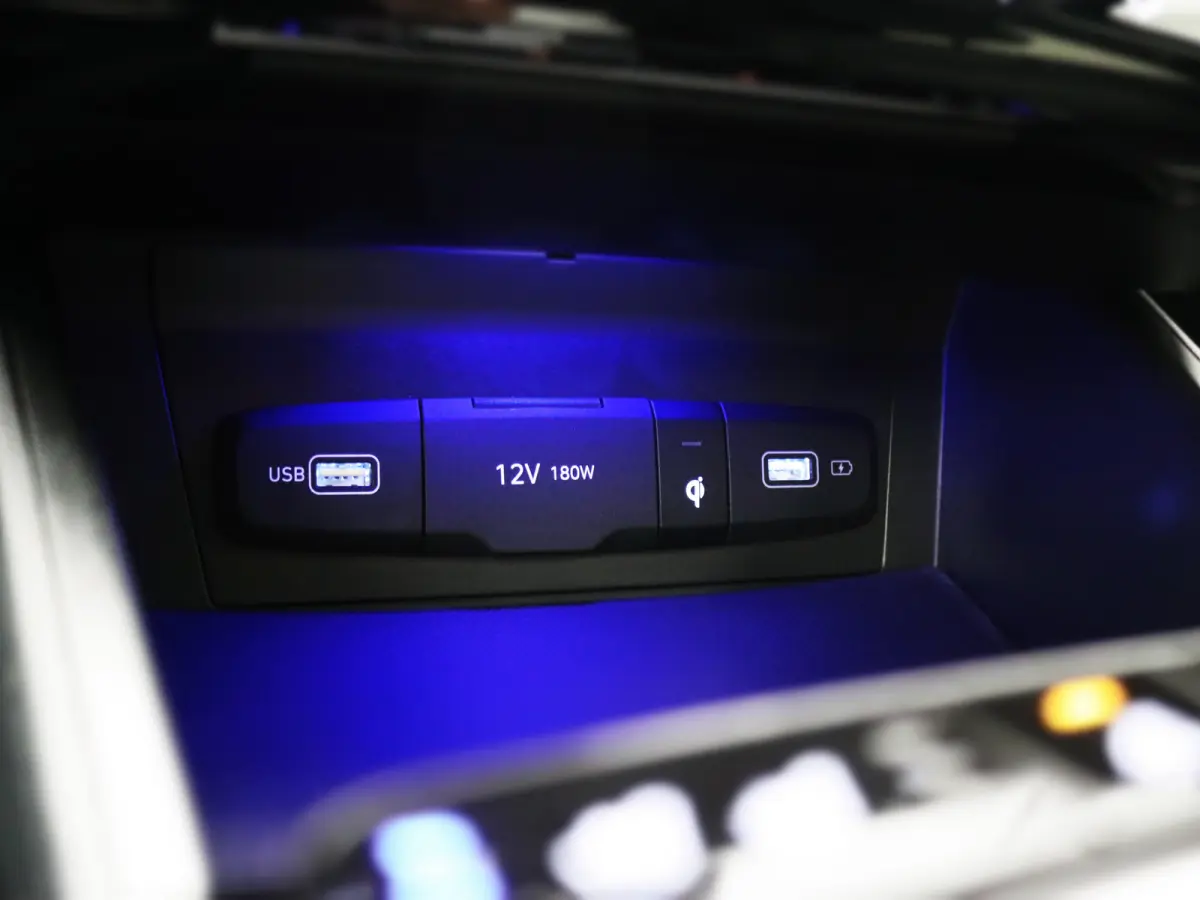 1.6 T-GDI 265pk PHEV Premium 4WD | Leder | Carplay | Climate | Keyless | Navigatie | Elek. Klep | Full - Led | 360 Camera | KRELL Audio | Elek. Stoelen | 19" Lichtmetaal | Winterpakket | Sto