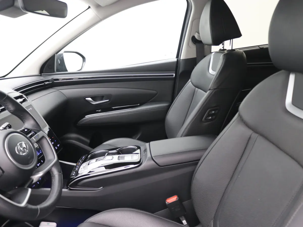 1.6 T-GDI 265pk PHEV Premium 4WD | Leder | Carplay | Climate | Keyless | Navigatie | Elek. Klep | Full - Led | 360 Camera | KRELL Audio | Elek. Stoelen | 19" Lichtmetaal | Winterpakket | Sto