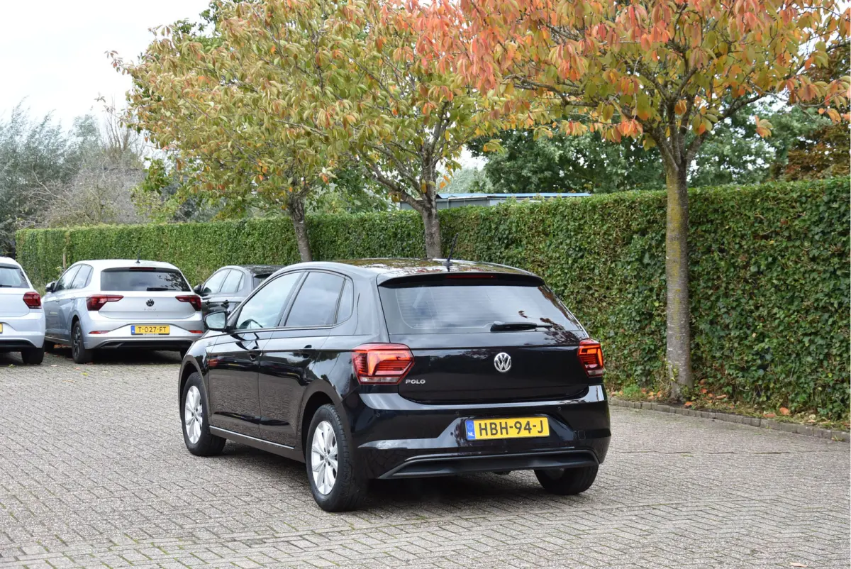 1.0 TSI 96 PK Highline Topstaat! Garantie LED ECC PDC stoelverw.