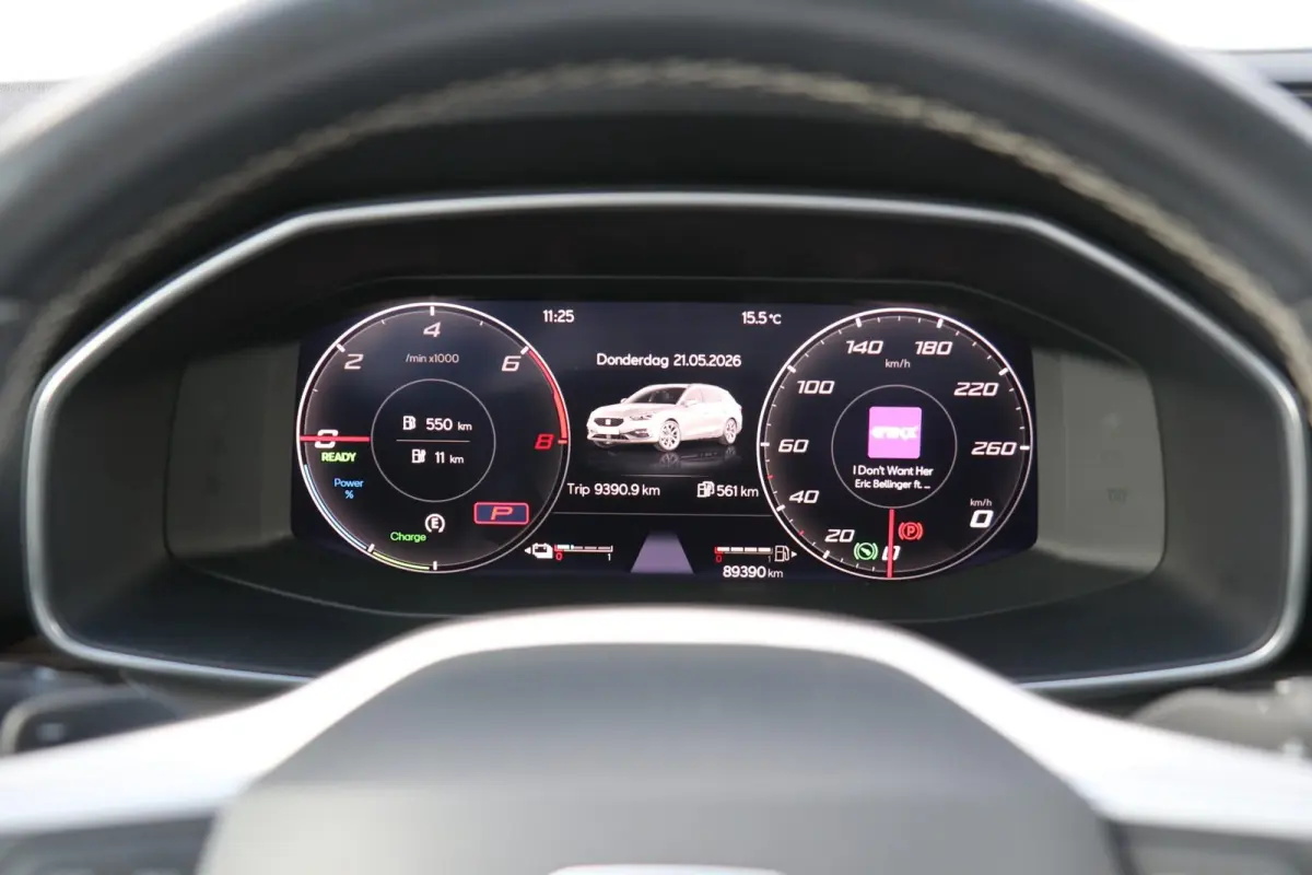 1.4 TSI eHybrid 204pk PHEV Excellence | SoH 91% | Trekhaak Wegklapbaar | Navigatie | Parkeersensoren | 18" Velgen