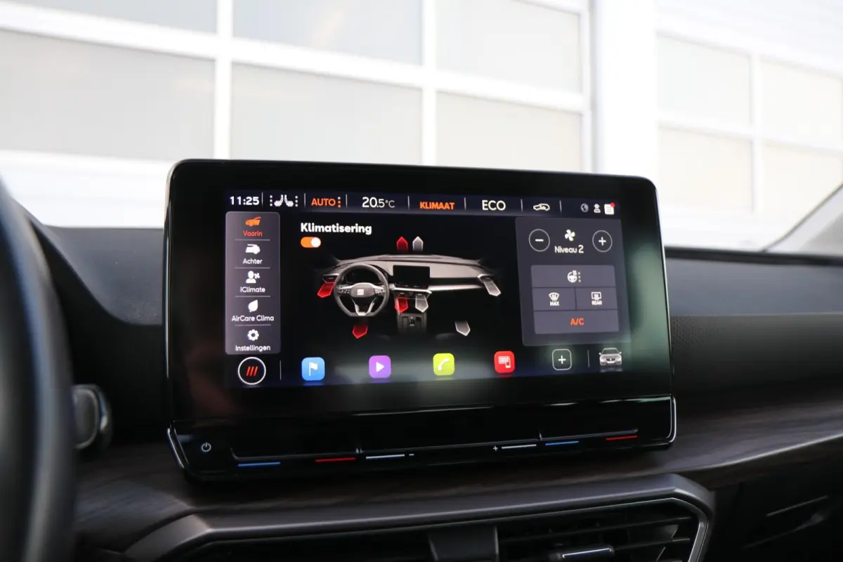 1.4 TSI eHybrid 204pk PHEV Excellence | SoH 91% | Trekhaak Wegklapbaar | Navigatie | Parkeersensoren | 18" Velgen