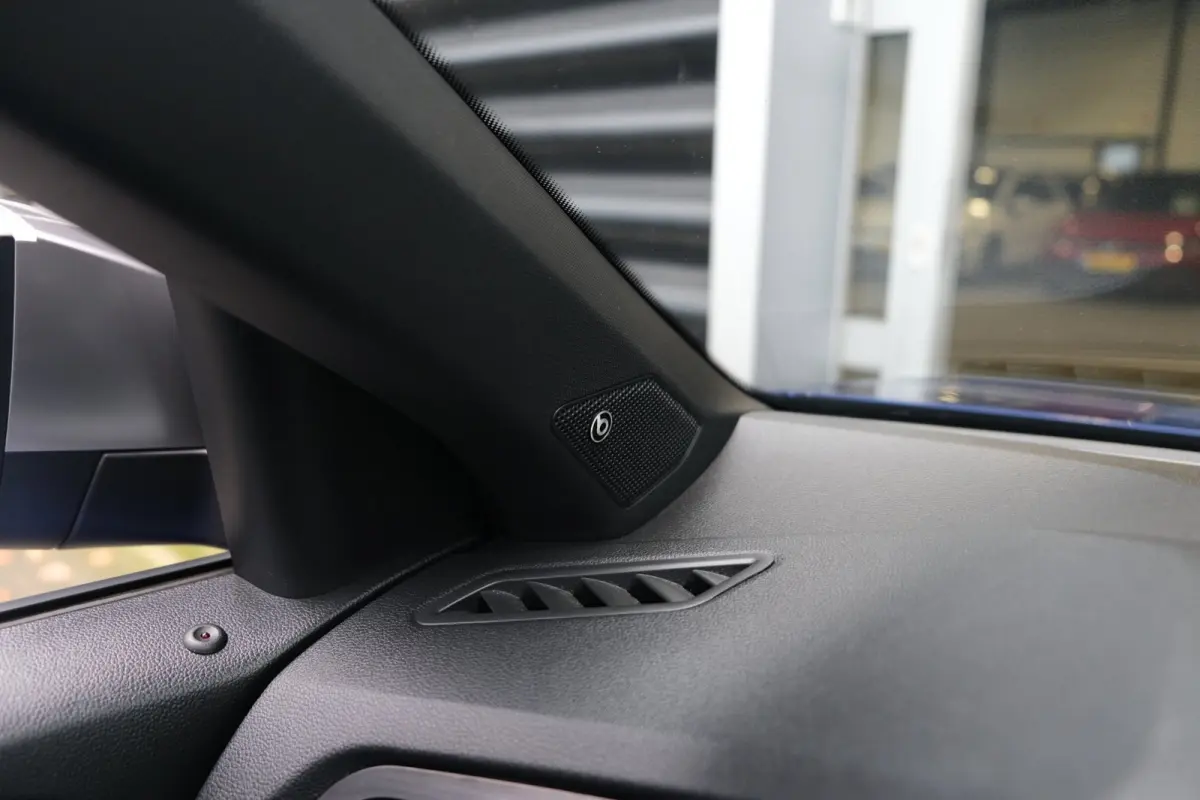 2.0 TSI 4Motion R 300PK Akra Pano Leder Led Beats Virtual Cam Navi ACC Trekhaak