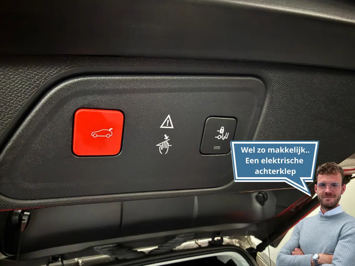 1.2 PureTech Premium Avantage | Automaat | Riem v.v. | Adaptive