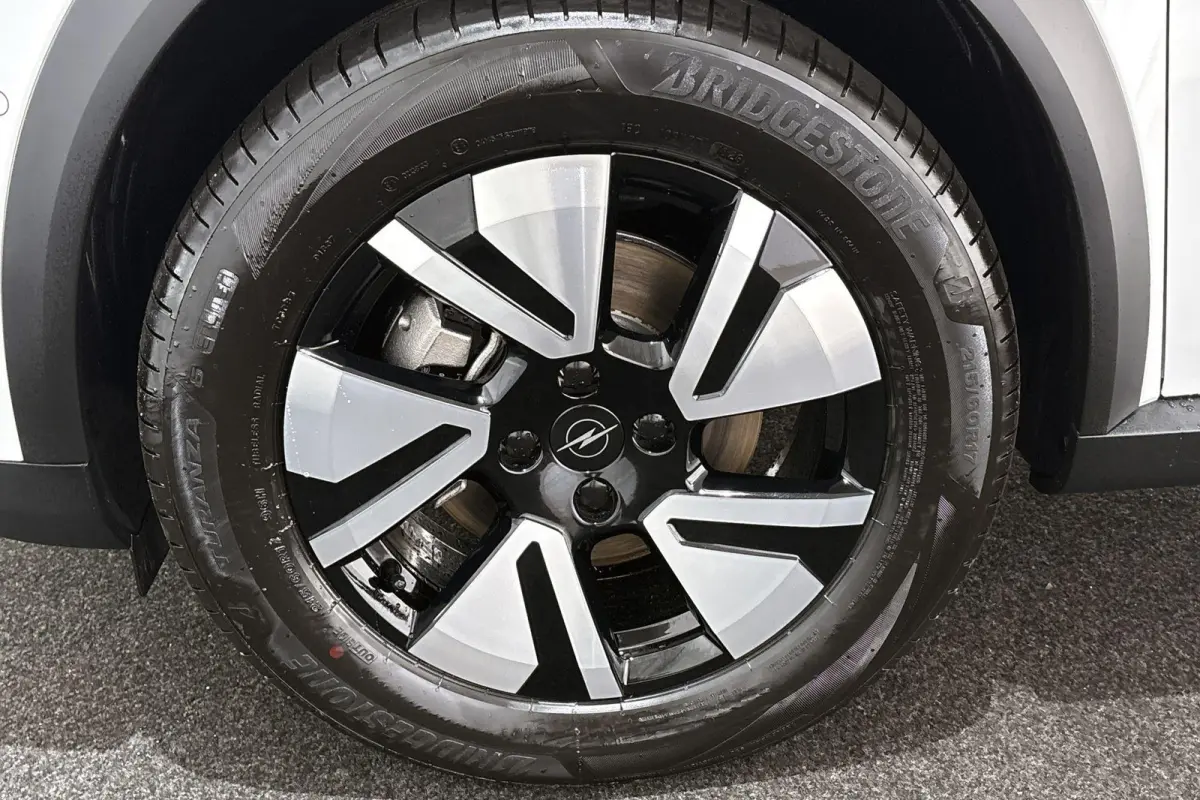 1.2 Turbo Hybrid GS 145PK / Voorraad Voordeel / 2+6 Jaar Garantie