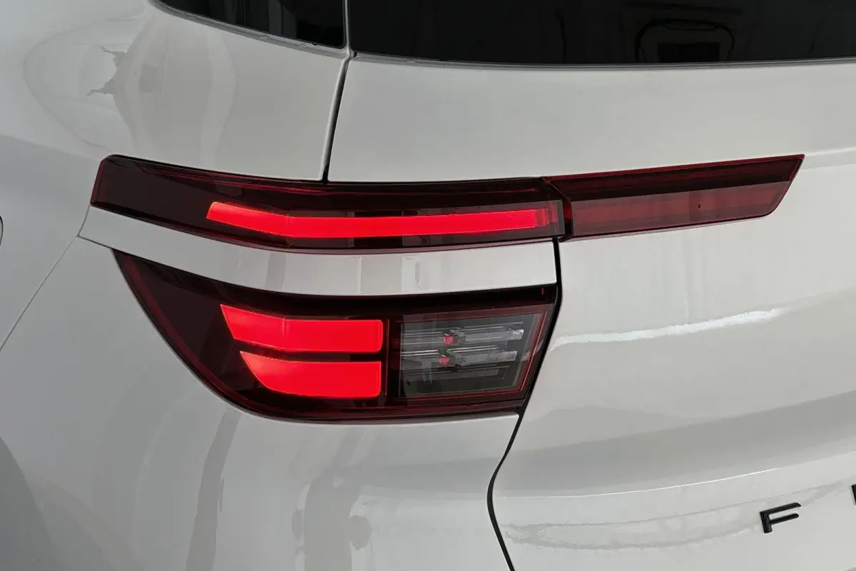 1.2 Turbo Hybrid GS 145PK / Voorraad Voordeel / 2+6 Jaar Garantie