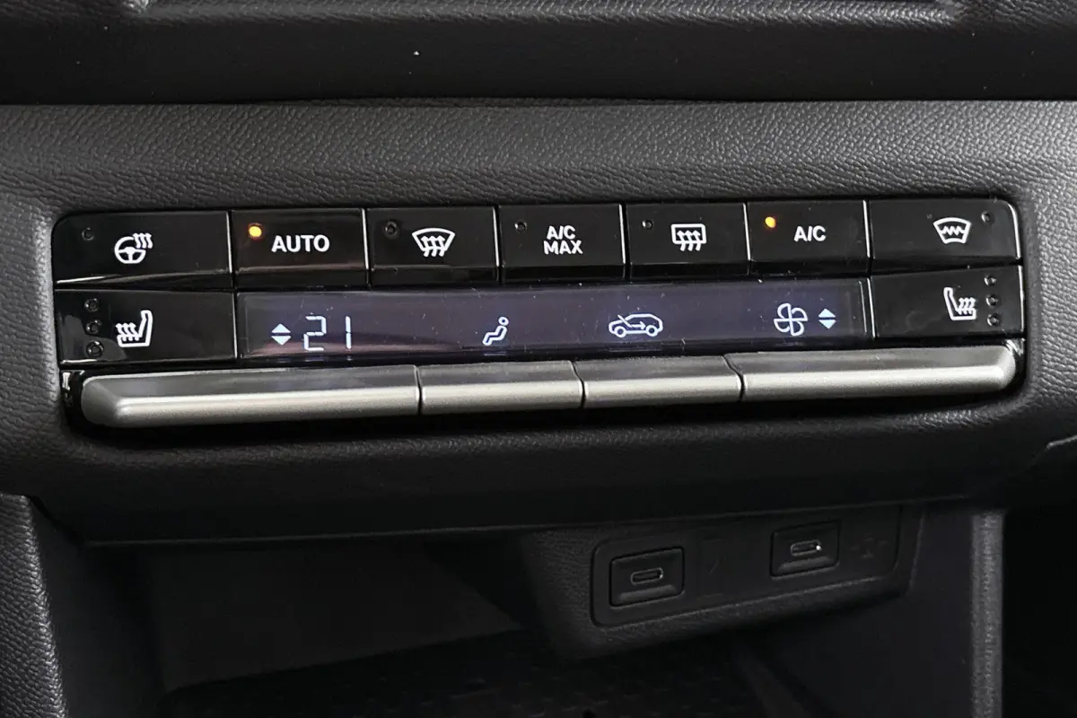 1.2 Turbo Hybrid GS 145PK / Voorraad Voordeel / 2+6 Jaar Garantie