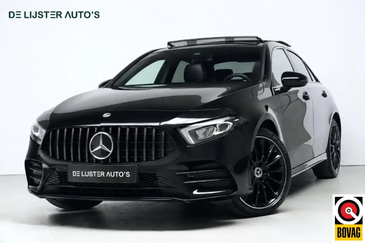 250e AMG 218 PK | Pano-dak | Sfeerverlichting | CarPlay | Widescreen | Memory | Camera | Stoelverwarming | Led | Pdc |
