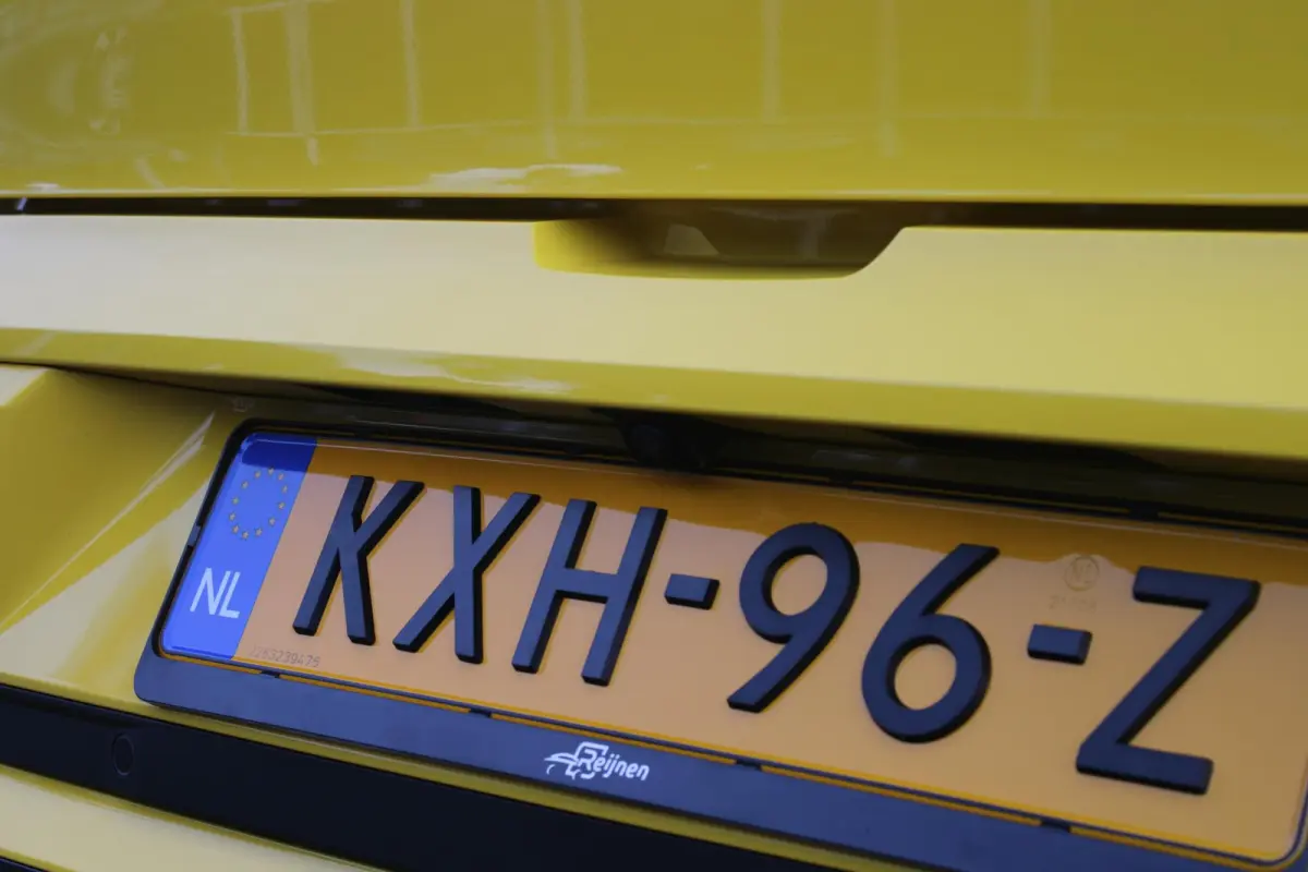 COMFORT RANGE TECHNO 150PK 52 kWh *NIEUWE AUTO!* | PACK WINTER TECHNO: (ELEKTRISCH VERWARMBARE VOORSTOELEN, ELEKTRISCH VERWARMBAAR STUURWIEL, BESTUUDERSSTOEL MET ELEKTRSCH VERSTELBARE LENDES