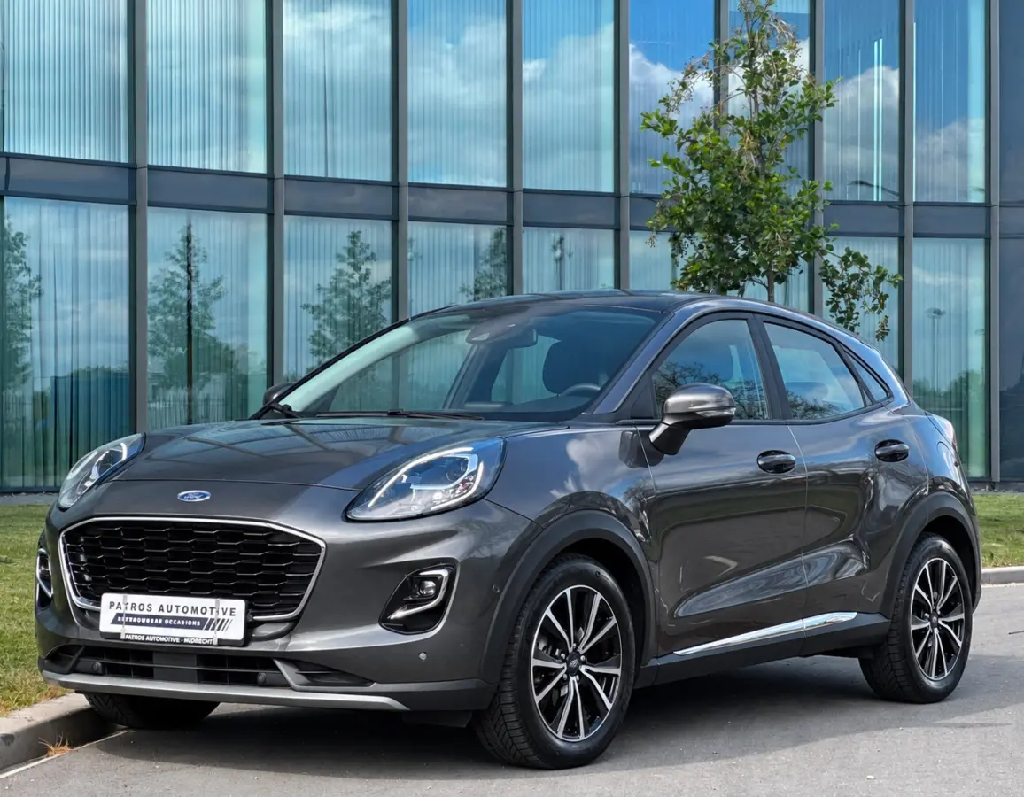 1.0 EcoBoost Titanium // Automaat // CarPlay // Camera // Keyless // ACC