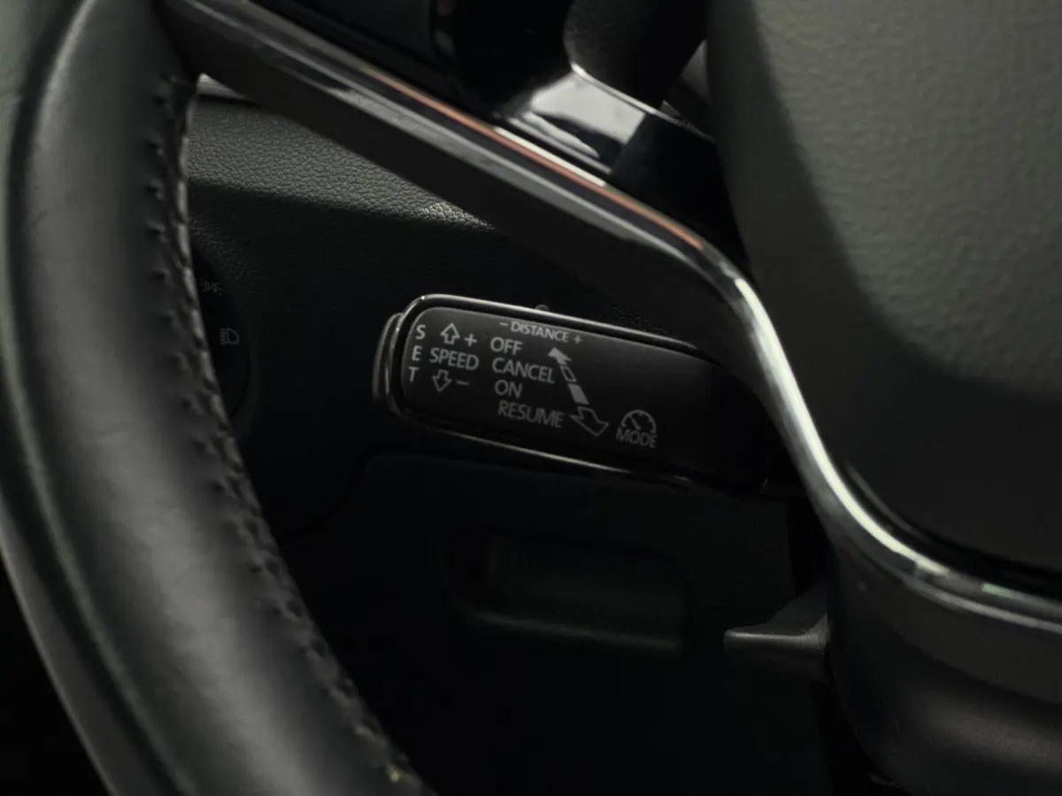 1.0 TSI DSG Clever Automaat // ACC // Camera // CarPlay // Stoelverwarming
