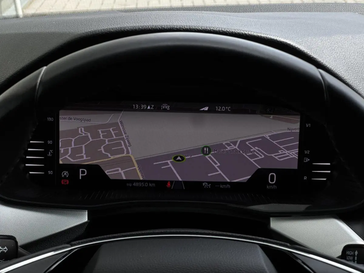 1.0 TSI DSG Clever Automaat // ACC // Camera // CarPlay // Stoelverwarming