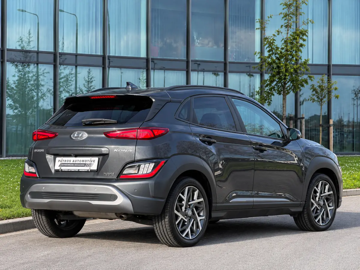 1.6 HEV Creative Automaat // Head-Up // CarPlay // Camera // Keyless