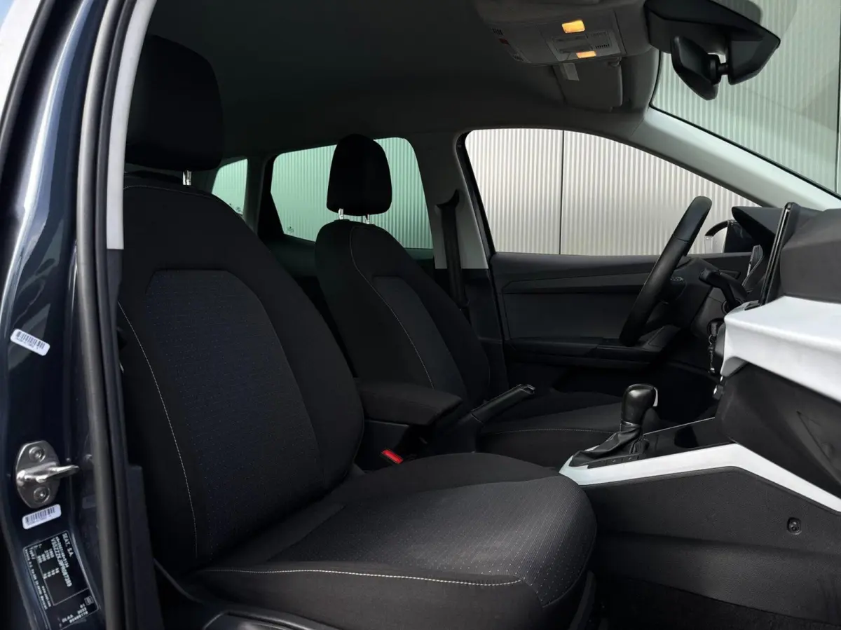 1.0 TSI DSG Automaat // Navi // Camera // CarPlay // Stoelverwarming // LED