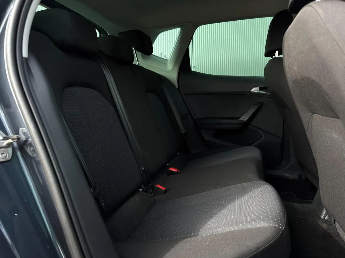 1.0 TSI DSG Automaat // Navi // Camera // CarPlay // Stoelverwarming // LED