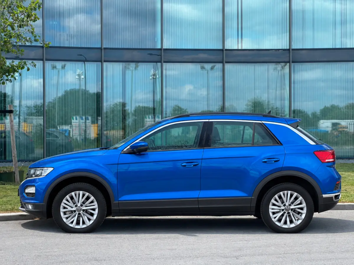 1.0 TSI Style // Dealeronderhouden // 4-Seizoensbanden // CarPlay // PDC