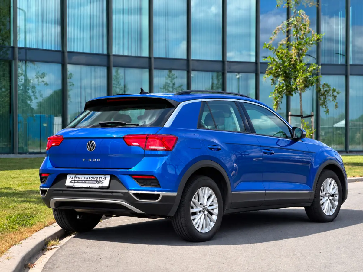 1.0 TSI Style // Dealeronderhouden // 4-Seizoensbanden // CarPlay // PDC