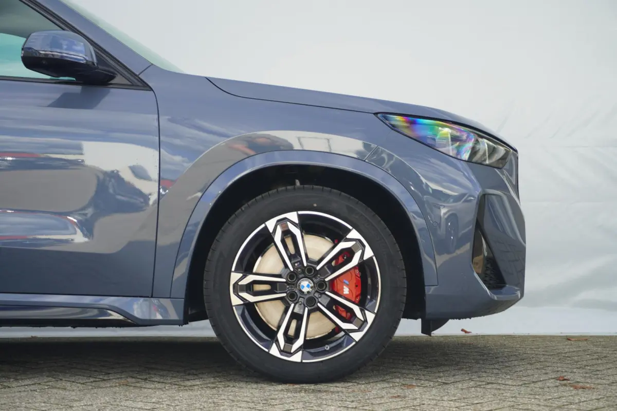 xDrive25e M Sportpakket Pro | Trekhaak | Schuif-kanteldak | Head-up display | Harman Kardon | Elektrische verstelbare stoelen| Rondomzicht camera