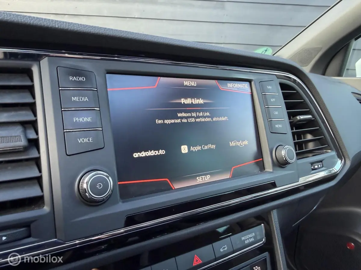 1.5 TSI FR DSG Pano.dak/LED/Carplay/Winterpakket