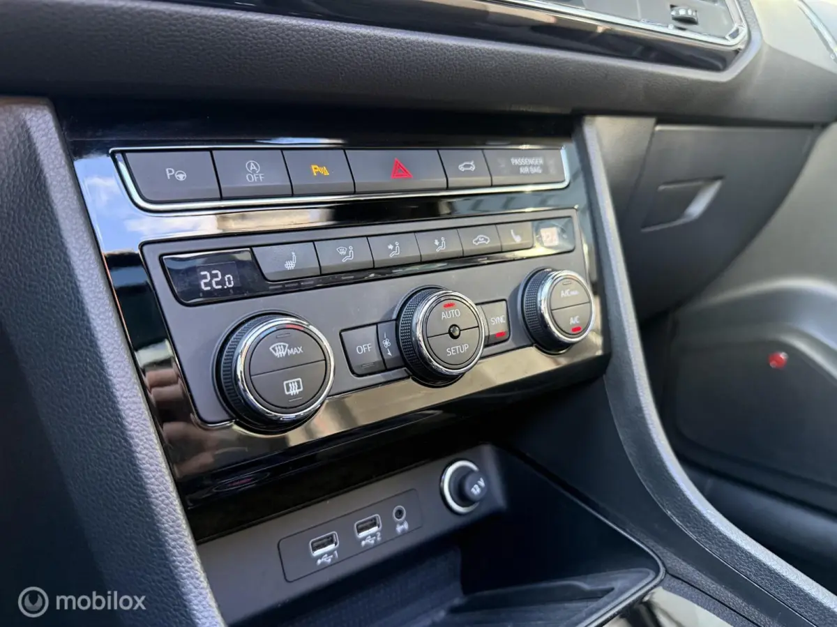 1.5 TSI FR DSG Pano.dak/LED/Carplay/Winterpakket