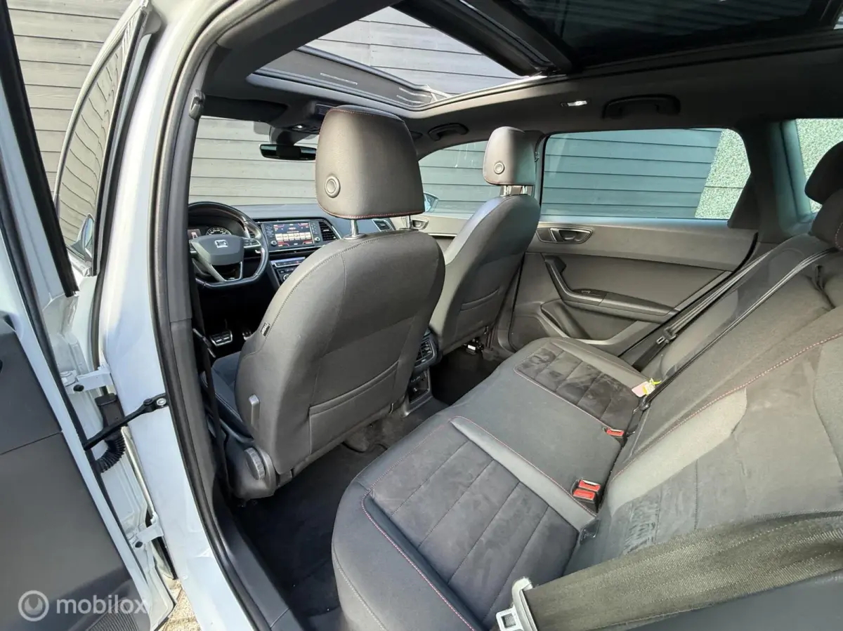 1.5 TSI FR DSG Pano.dak/LED/Carplay/Winterpakket