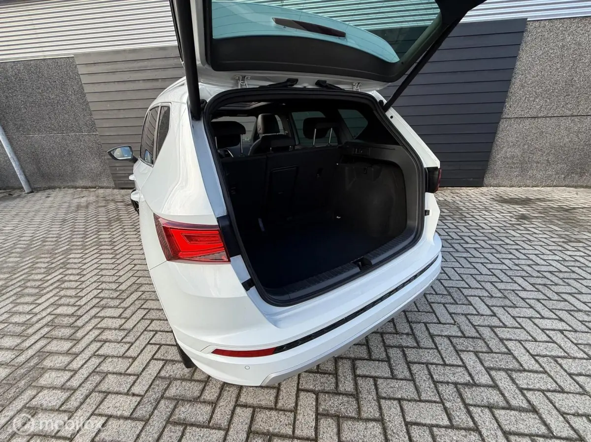 1.5 TSI FR DSG Pano.dak/LED/Carplay/Winterpakket