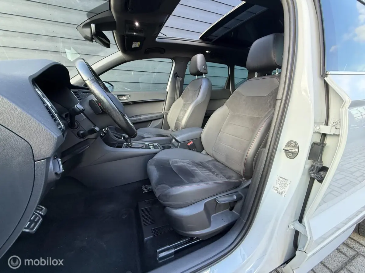 1.5 TSI FR DSG Pano.dak/LED/Carplay/Winterpakket