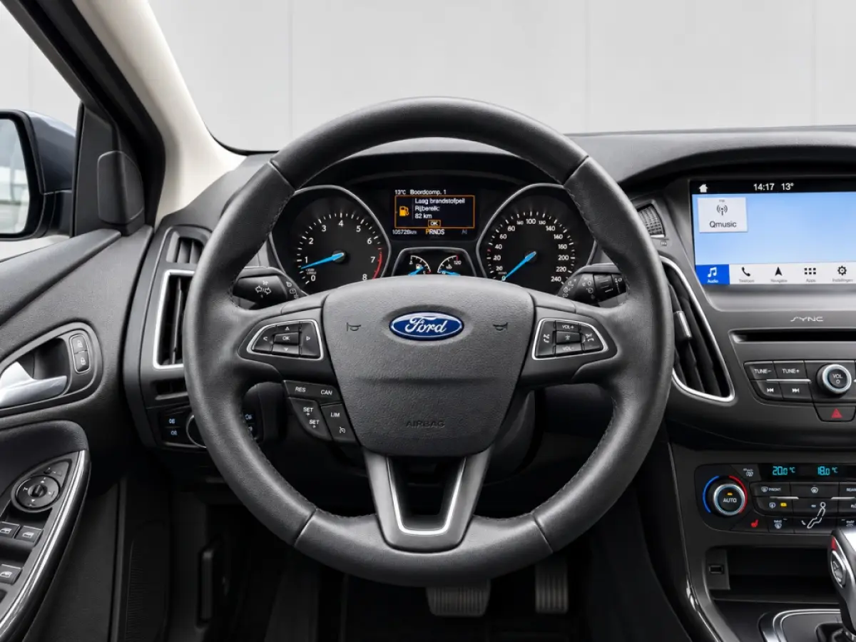 1.5 Titanium | Automaat | Trekhaak | Stoel/Stuur Verwarming | Navigatie | Camera | Cruise Control | Climate Control | Android Auto