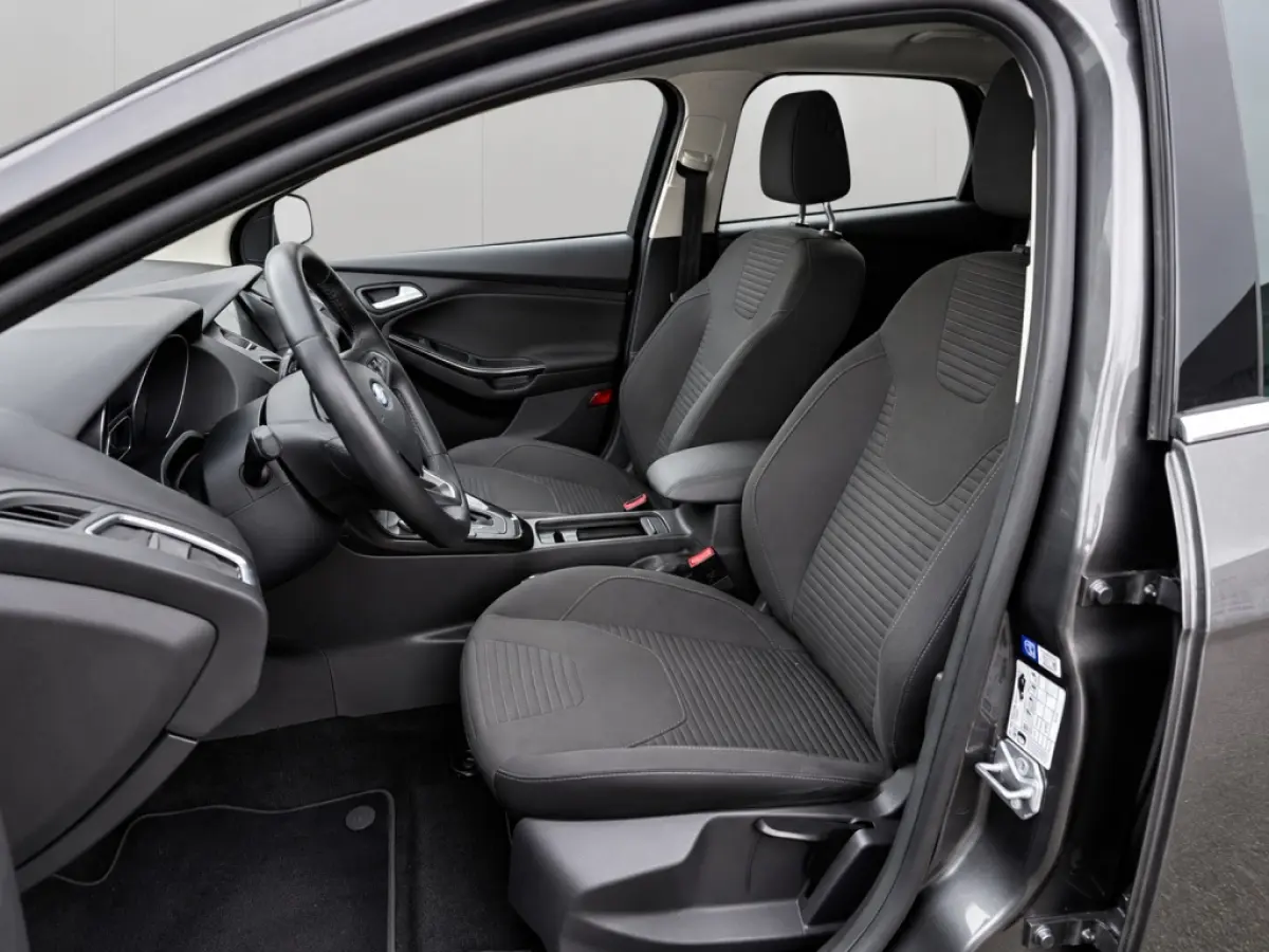 1.5 Titanium | Automaat | Trekhaak | Stoel/Stuur Verwarming | Navigatie | Camera | Cruise Control | Climate Control | Android Auto