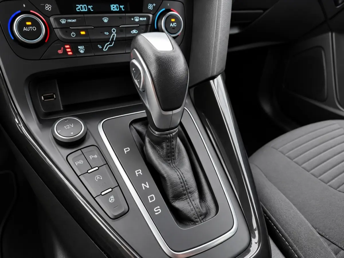 1.5 Titanium | Automaat | Trekhaak | Stoel/Stuur Verwarming | Navigatie | Camera | Cruise Control | Climate Control | Android Auto