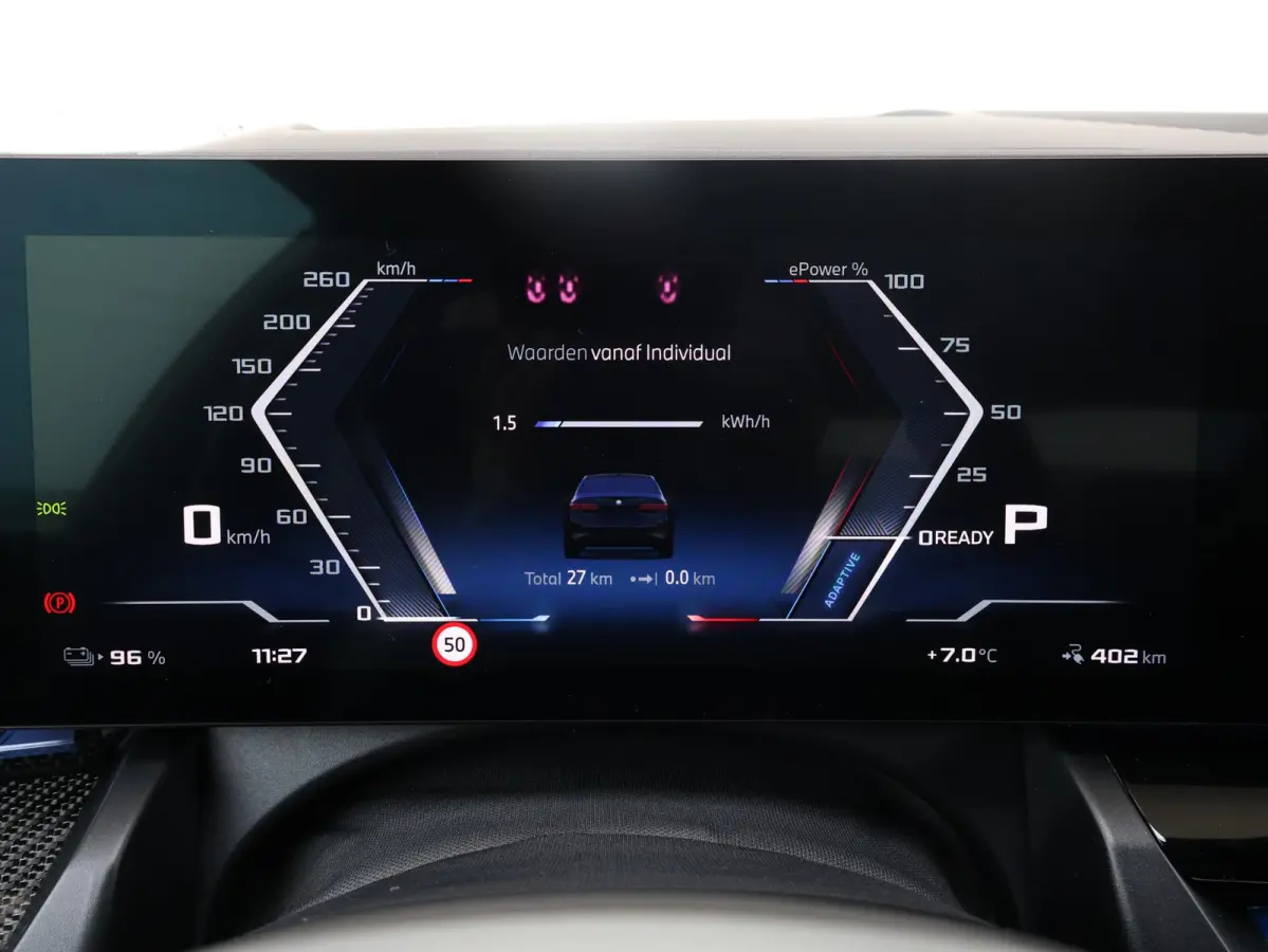 M60 xDrive M Sport Pro | Trekhaak | Bowers & Wilkins | Panoramadak | Head-up | Rondomzicht camera | Elektrische Stoelen + Memory | Adaptief onderstel Professional | Driving Assistant Profess