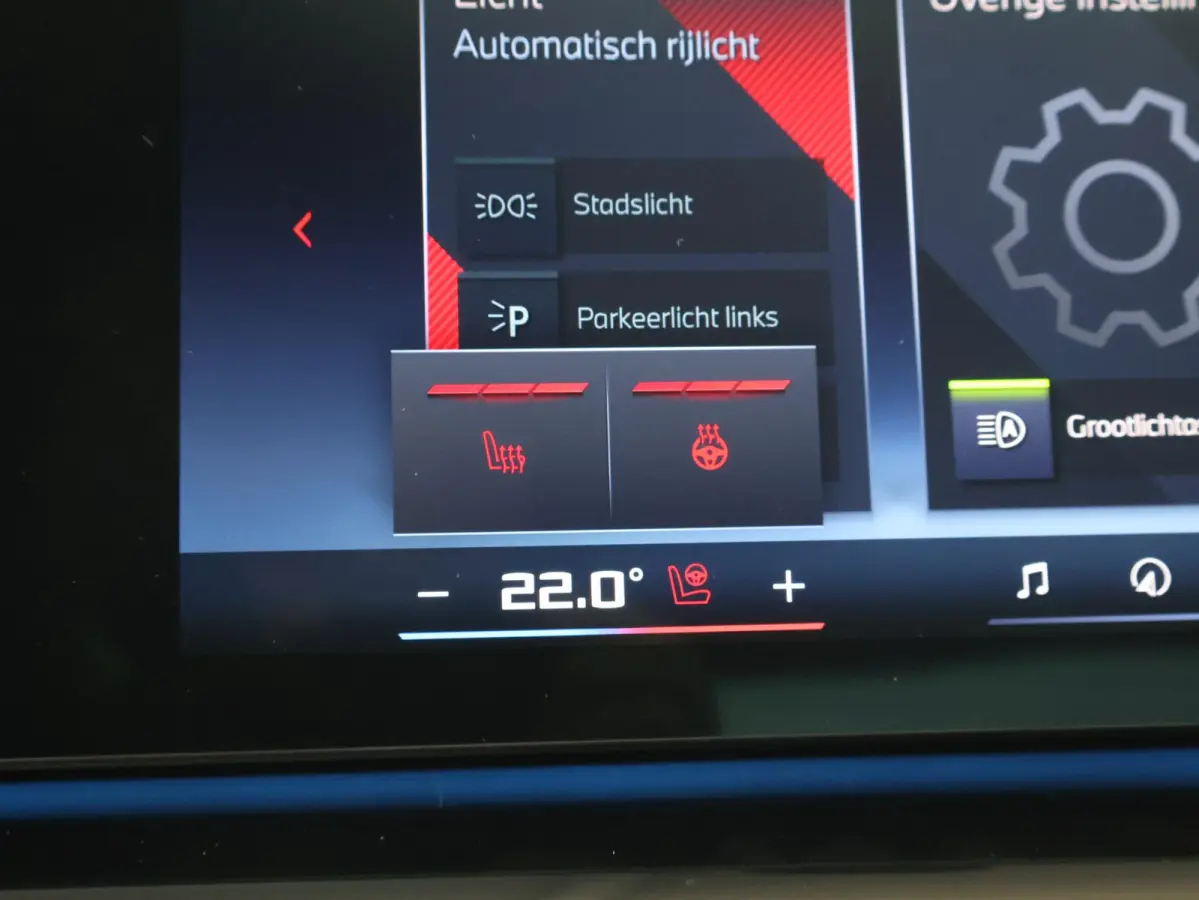 M60 xDrive M Sport Pro | Trekhaak | Bowers & Wilkins | Panoramadak | Head-up | Rondomzicht camera | Elektrische Stoelen + Memory | Adaptief onderstel Professional | Driving Assistant Profess