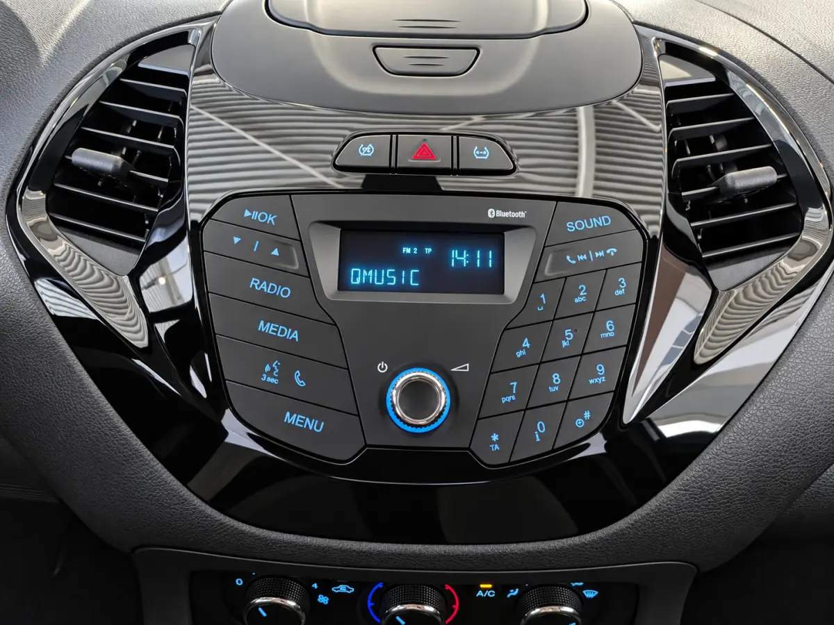 1.2 Trend Essential Airco, Cruise Control, Stuurbekrachtiging