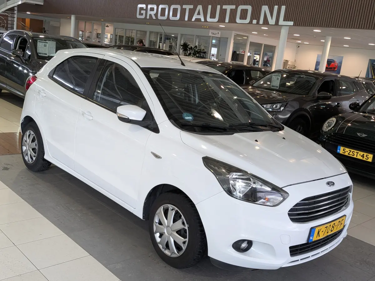 1.2 Trend Essential Airco, Cruise Control, Stuurbekrachtiging