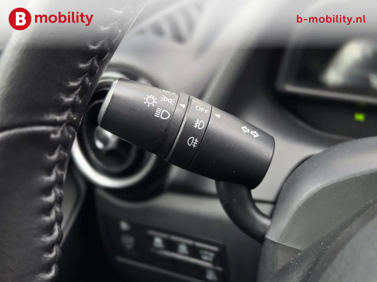 1.5 Skyactiv-G TS+ NL Auto! | Cruise Control | Navigatie | PDC