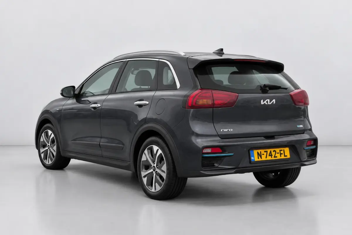 DynamicLine 64 kWh FASE 3 SOH 99.7% DEALER OND EERSTE EIG