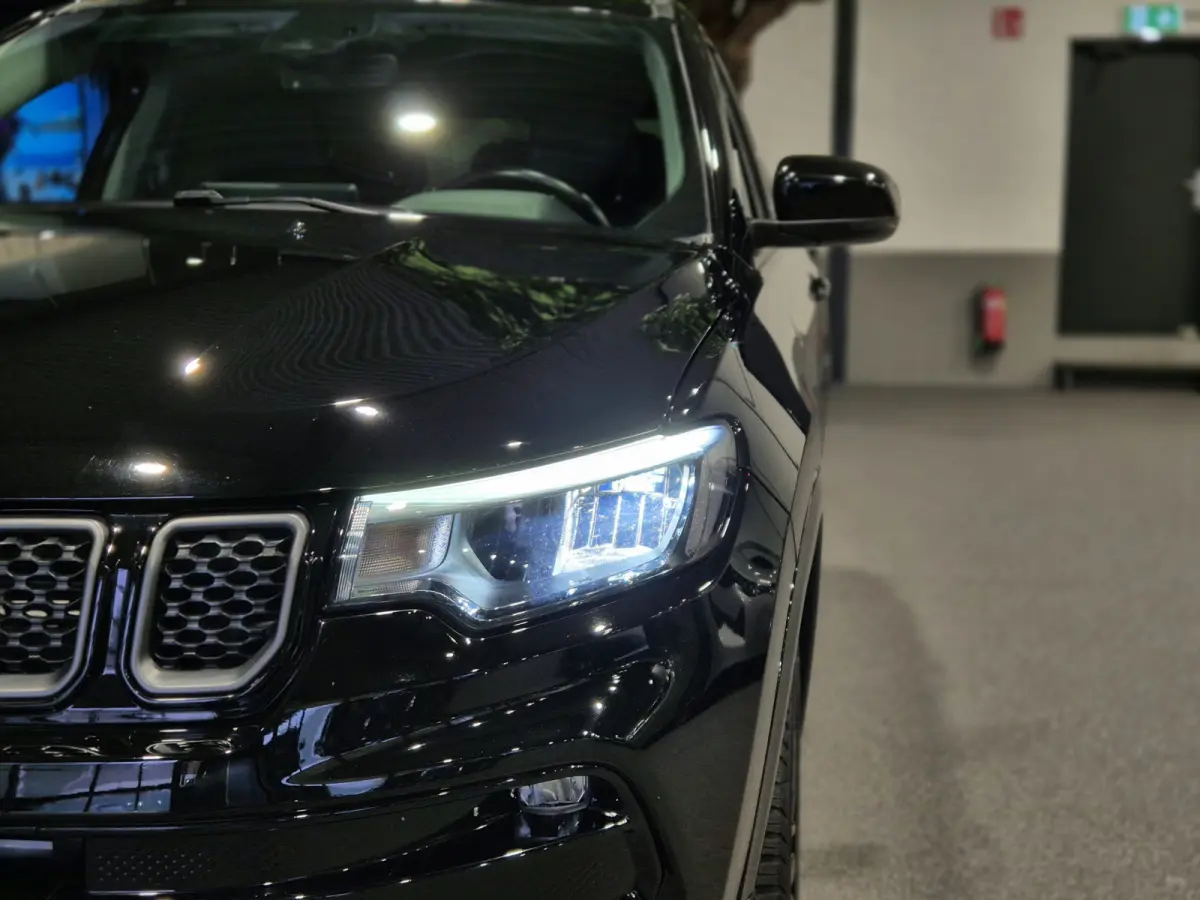 4xe 240 Plug-in Hybrid S Camera | Stoelverwarming | Carplay