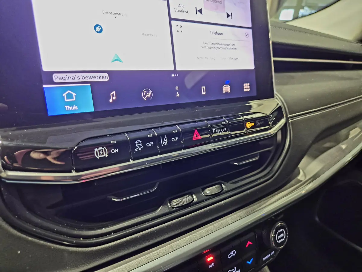 4xe 240 Plug-in Hybrid S Camera | Stoelverwarming | Carplay