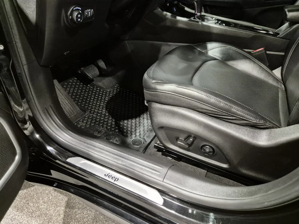 4xe 240 Plug-in Hybrid S Camera | Stoelverwarming | Carplay