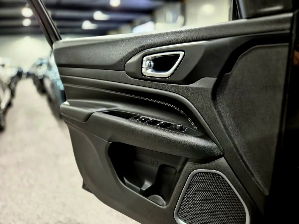 4xe 240 Plug-in Hybrid S Camera | Stoelverwarming | Carplay