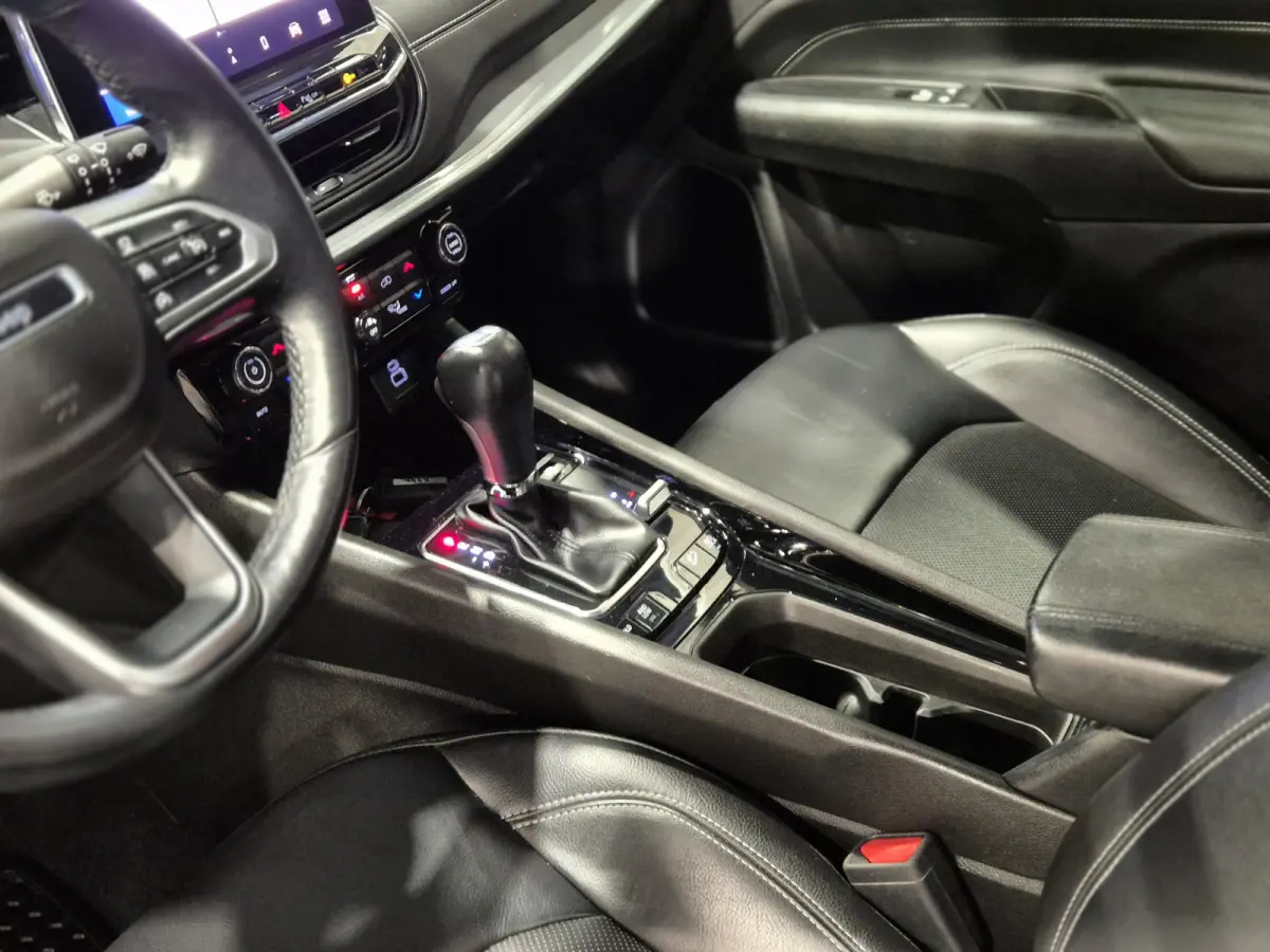 4xe 240 Plug-in Hybrid S Camera | Stoelverwarming | Carplay