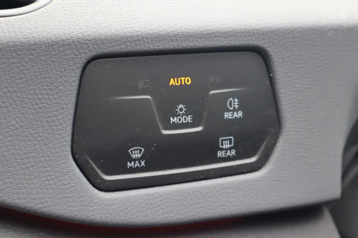 Pure 45 kWh 150 PK SOH 92% | Apple Carplay/Android Auto|telefoonintegratie premium | Cruise control adaptief | Rijstrooksensor met correctie