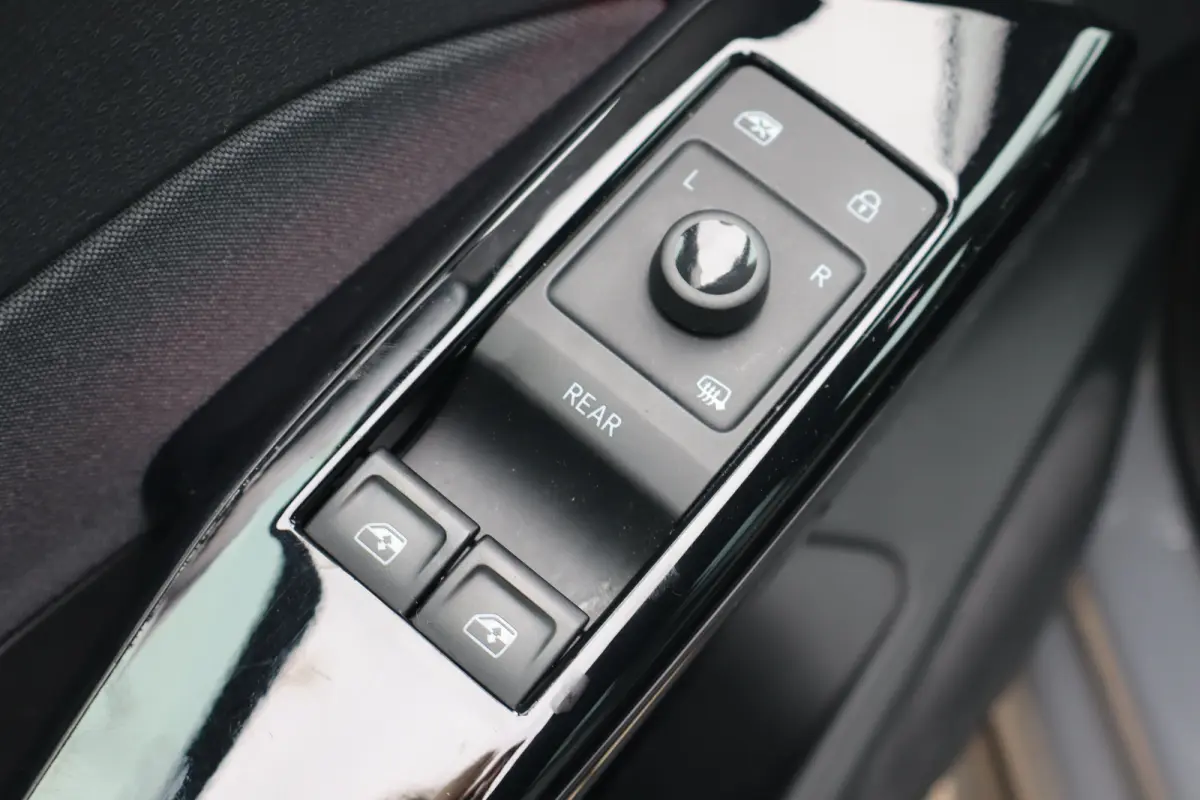 Pure 45 kWh 150 PK SOH 92% | Apple Carplay/Android Auto|telefoonintegratie premium | Cruise control adaptief | Rijstrooksensor met correctie