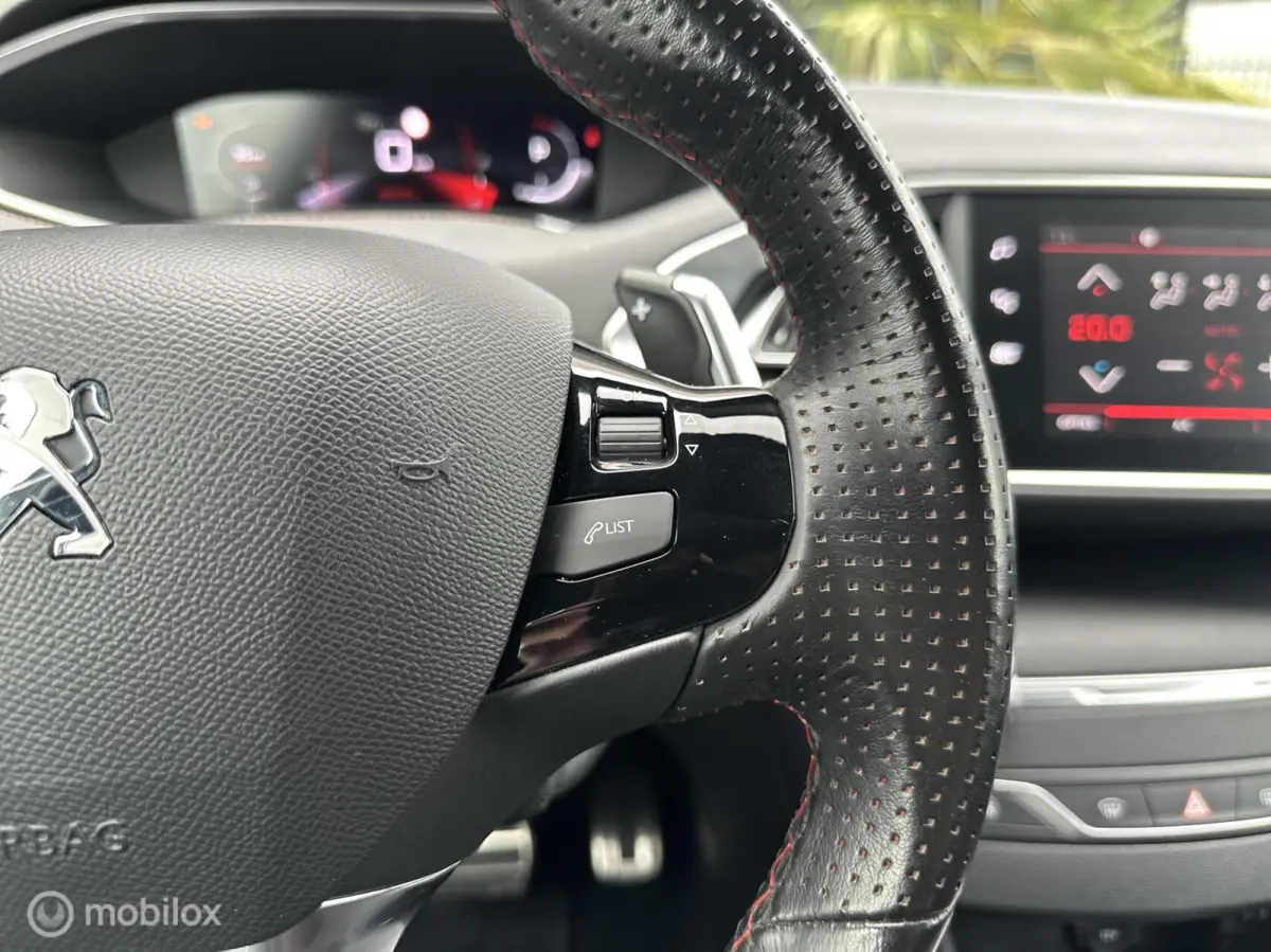 1.2 PureTech Blue Lease GT Automaat |Pano|Cam