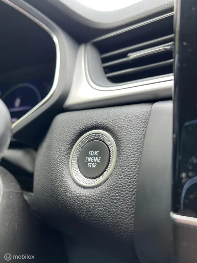 1.6 E-Tech Hybrid 145 Intens|Automaat|