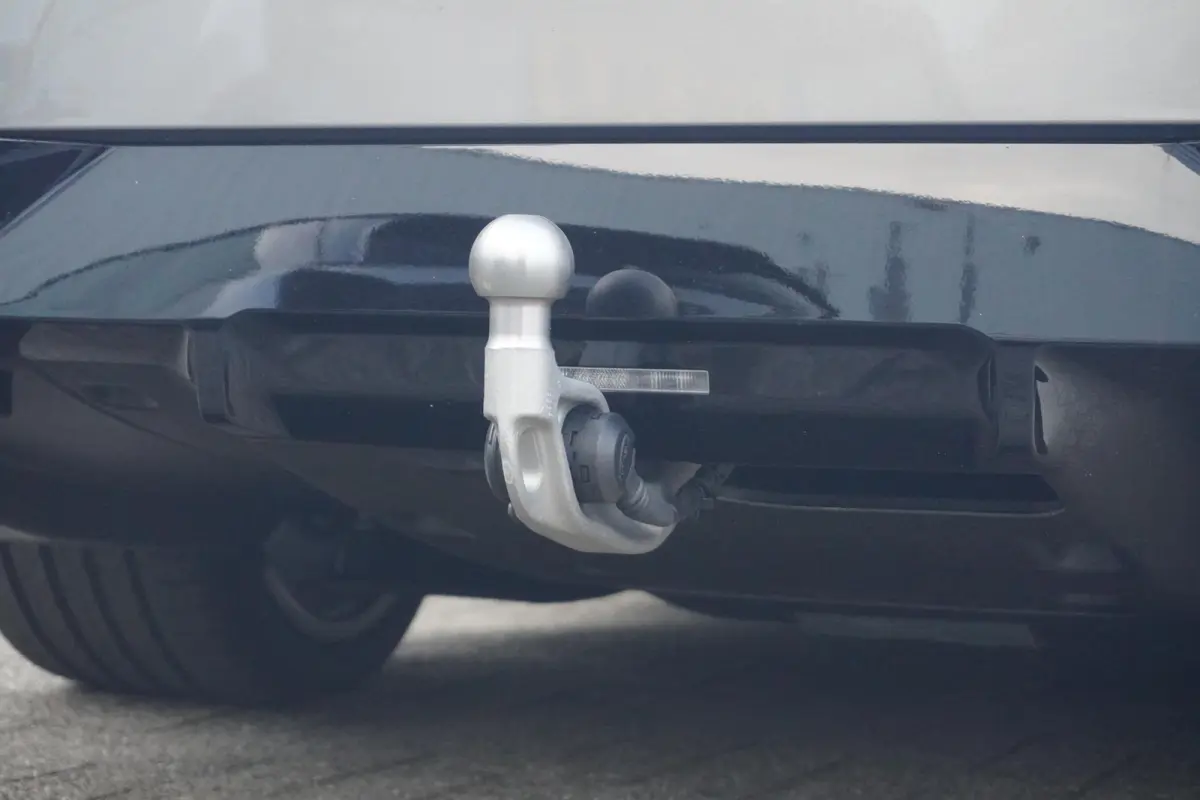 eDrive40 M Sport Pro | Trekhaak | Panoramadak | Bowers & Wilkins | Head-up | Rondomzicht camera's | Adaptief onderstel Professional | Cruise control adaptief met Stop&Go en stuurhulp | Drivi